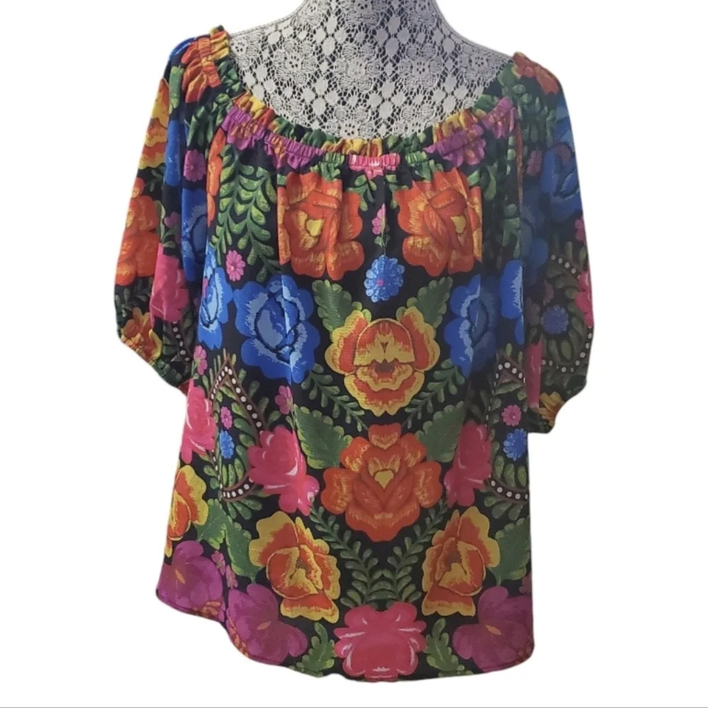 Flying Tomato Women's Floral Blouse L